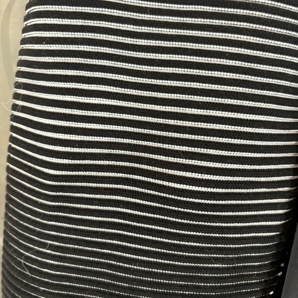 Nike L Reveal Dynamic Black Athletic Tech Jacket - Picture 6 of 12